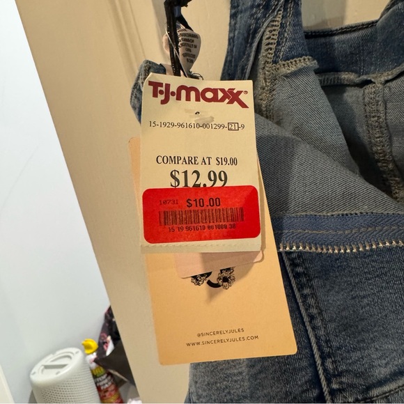 XL Sincerely Jules Denim Halter Top - Picture 5 of 7